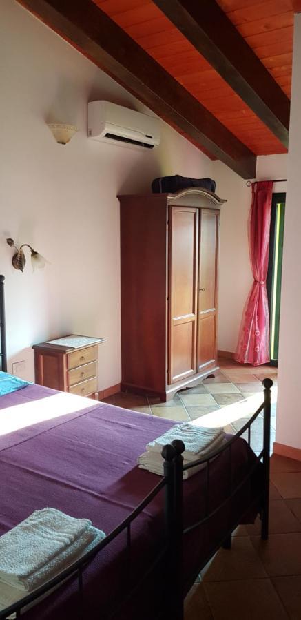 Bed & Breakfast S' Accorru Bed & Breakfast SantʼAntìoco Екстериор снимка