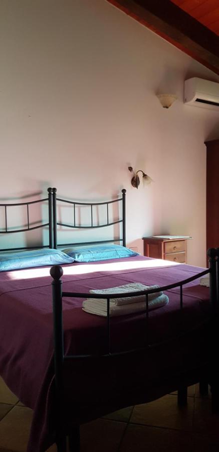 Bed & Breakfast S' Accorru Bed & Breakfast SantʼAntìoco Екстериор снимка