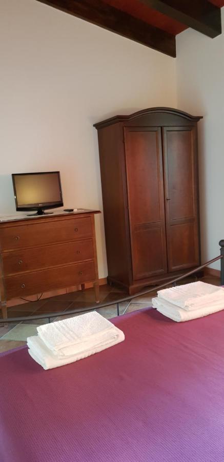 Bed & Breakfast S' Accorru Bed & Breakfast SantʼAntìoco Екстериор снимка