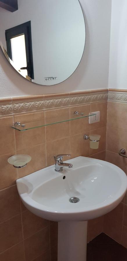 Bed & Breakfast S' Accorru Bed & Breakfast SantʼAntìoco Екстериор снимка